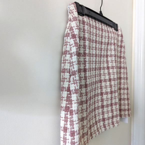 YONG GO | High Waist Plaid Skirt - Picture 2 of 4